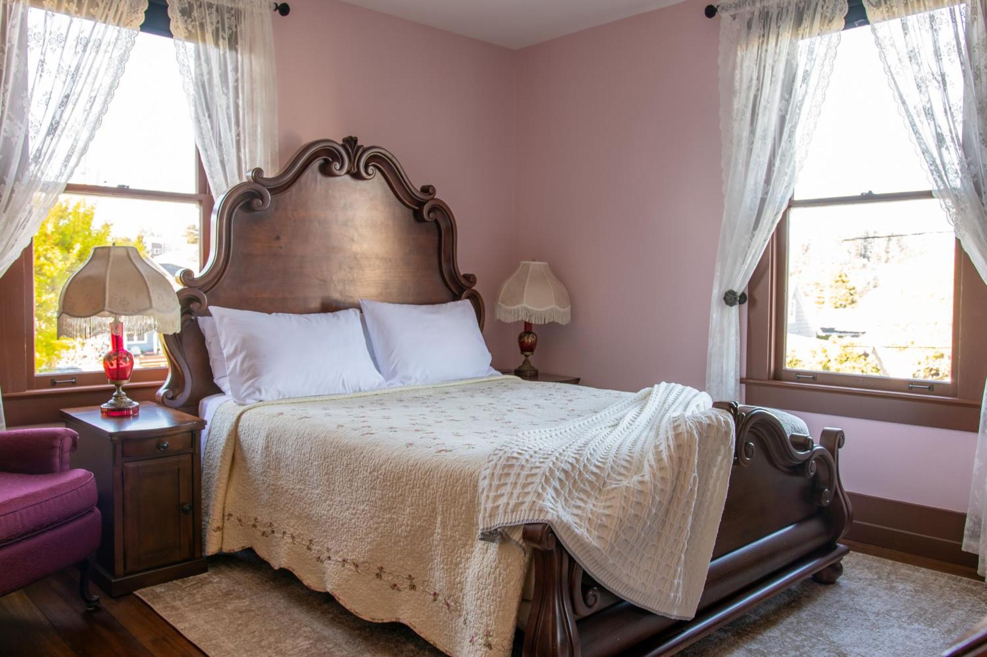 The Pearl Inn Bed And Breakfast Ilwaco 外观 照片