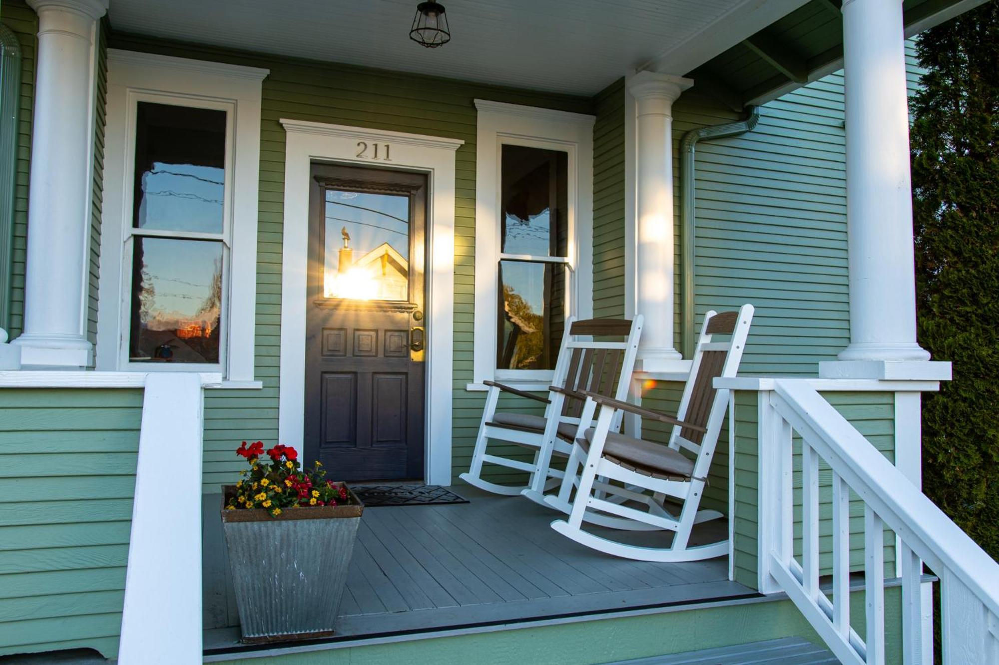 The Pearl Inn Bed And Breakfast Ilwaco 外观 照片