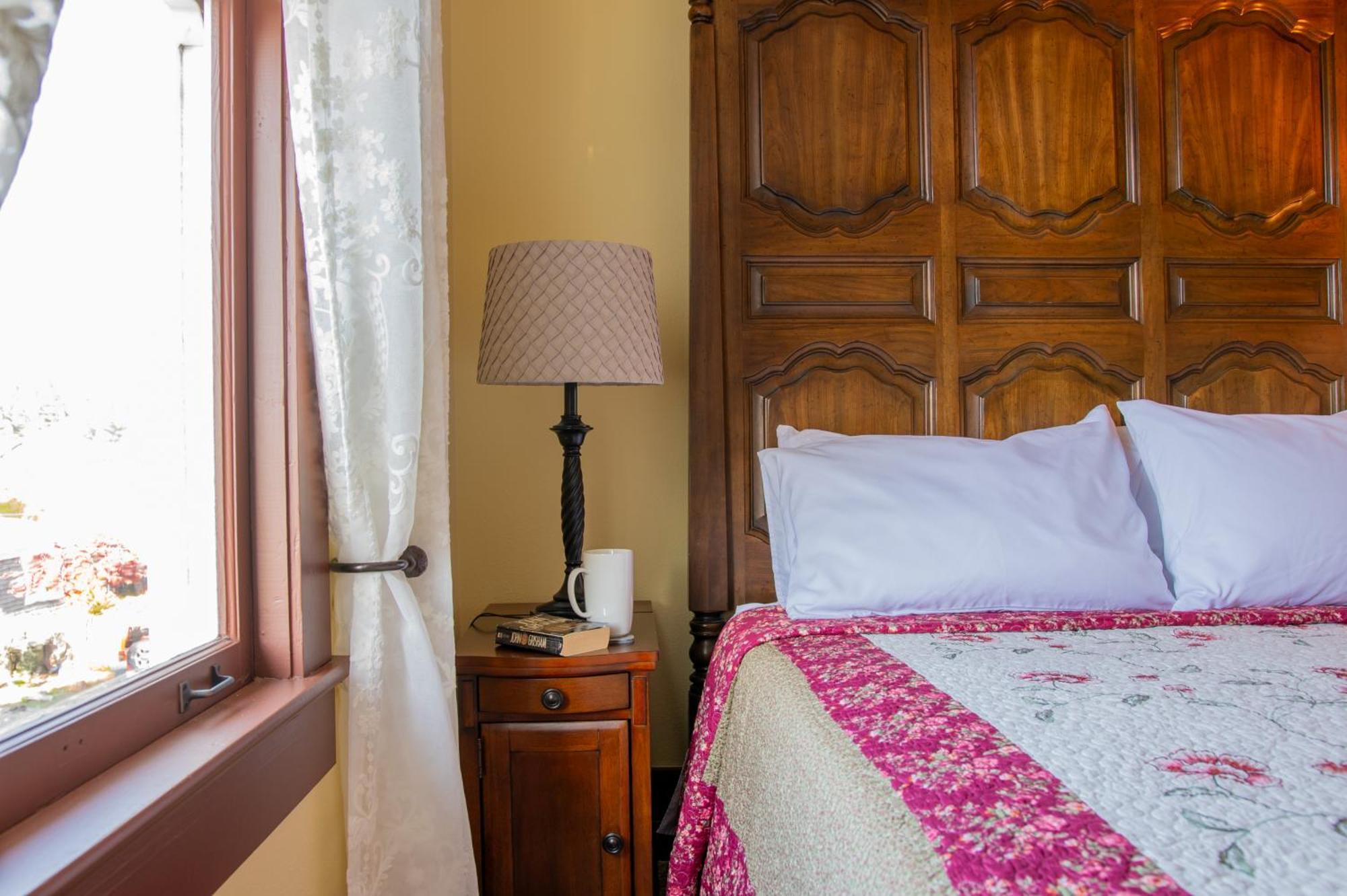 The Pearl Inn Bed And Breakfast Ilwaco 外观 照片